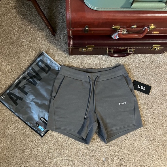 Alpha Forward Sweat Shorts NWT - Picture 13 of 13